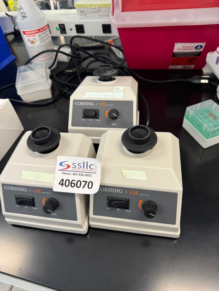 Image of Corning LSE Vortex Mixers - Quantity 3